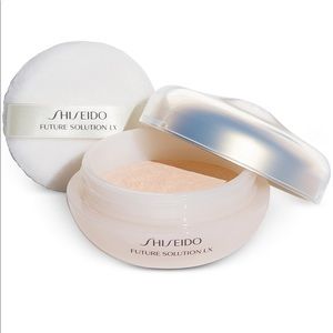 Shiseido Solution LX Total Radiance Loose Powder